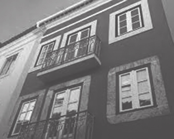 Edifícios antigos em reabilitação Serviços Revteam